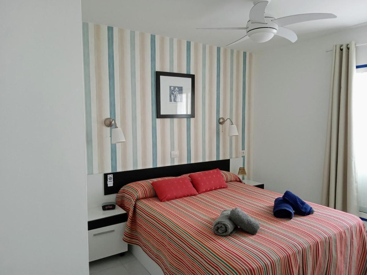 Apartamento Aguazul - A pie de piscina y vistas al mar Puerto del Carmen  Exterior foto